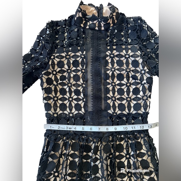 Eilly Bazar Black Mesh Insert Mock Neck Flounce Sleeve Lace Dress Size Small - Picture 8 of 9